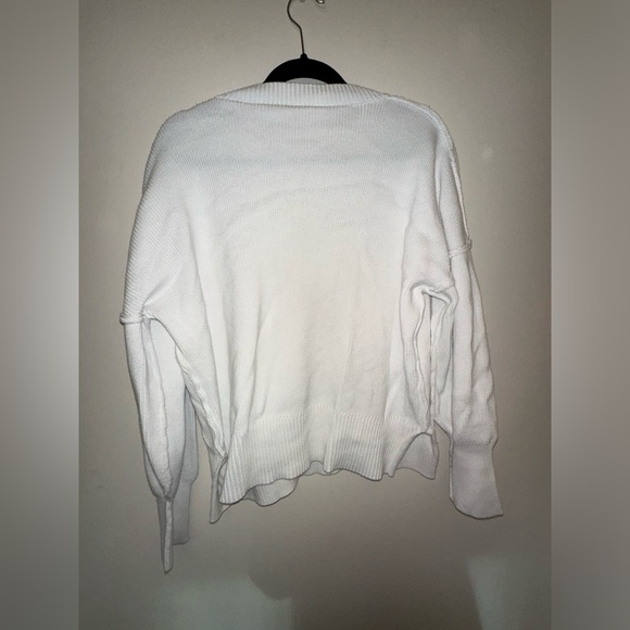 Slouchy white oversized white sweater - Picture 3 of 3